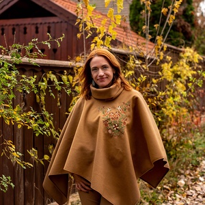 Szervető-jászsági poncsó - bézs - ruha & divat - női ruha - poncsó - Meska.hu