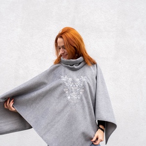 Szervető-jászsági poncsó - szürke - ruha & divat - női ruha - poncsó - Meska.hu