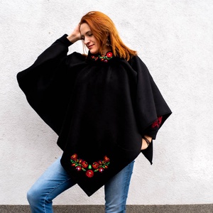 Szervető-matyó poncsó - fekete - ruha & divat - női ruha - poncsó - Meska.hu