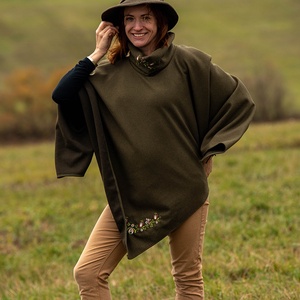 Szervető-jászsági tulipán poncsó - zöld - ruha & divat - női ruha - poncsó - Meska.hu