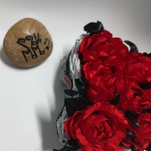 SzeviMaMa rózsabox (3.variáció), Otthon & Életmód, Dekoráció, Asztal és polc dekoráció, Asztaldísz, Fonás (csuhé, gyékény, stb.), Újrahasznosított alapanyagból készült termékek, MESKA