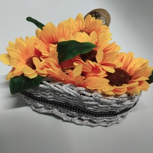 SzeviMaMa virágbox (napraforgós) - otthon & életmód - dekoráció - asztal és polc dekoráció - asztaldísz - Meska.hu