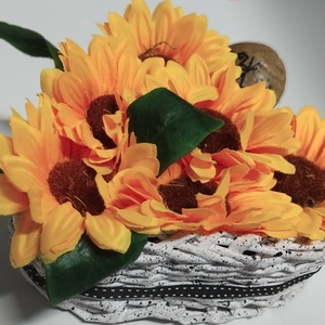 SzeviMaMa virágbox (napraforgós) - otthon & életmód - dekoráció - asztal és polc dekoráció - asztaldísz - Meska.hu