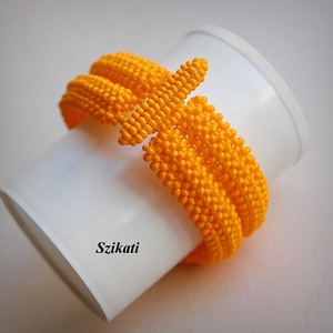 Napsárga barnával - fémmentes gyöngyfűzött karkötő - ékszer - karkötő - gyöngyös karkötő - Meska.hu