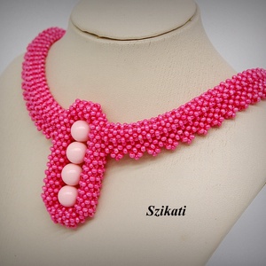 Pink - rózsaszín gyöngyfűzött nyakék - ékszer - nyaklánc - gyöngyös nyaklánc - Meska.hu