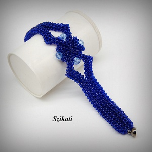 Királykék gyöngyfűzött karkötő - ékszer - karkötő - gyöngyös karkötő - Meska.hu