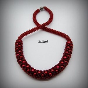 Piros gyöngyfűzött nyakék - ékszer - nyaklánc - gyöngyös nyaklánc - Meska.hu Piros gyöngyfűzött nyakék - ékszer - nyaklánc - gyöngyös nyaklánc - Meska.hu