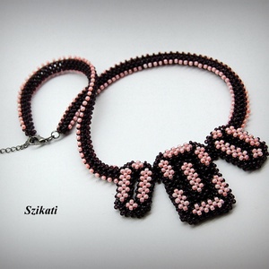 Sötétbarna - pink gyöngyfűzött nyakék - ékszer - nyaklánc - gyöngyös nyaklánc - Meska.hu