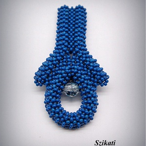 Kék gyöngyfűzött kitűző - ékszer - kitűző és bross - Meska.hu