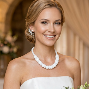 Fehér gyöngyfűzött nyakék - ékszer - nyaklánc - gyöngyös nyaklánc - Meska.hu