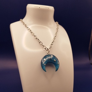 Félhold medálos nyaklánc  - ékszer - nyaklánc - medálos nyaklánc - Meska.hu