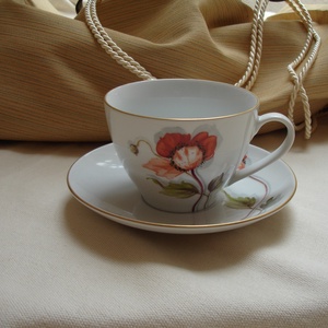 Pipacs virággal díszített teás-kávés porcelán csésze és alsó - otthon & életmód - konyhafelszerelés, tálalás - tálalás - teás- és kávés pohár, készlet - Meska.hu