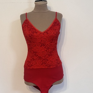 Piros csipkés menyecskeruha - esküvő - ruha - menyecske ruha - Meska.hu