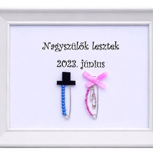 Biztósítótűs bababejelentő kép � egyedi ajándék nagyszülőknek - Meska.hu