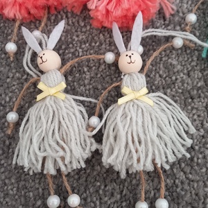 Fonalnyuszik 3 színben :) - otthon & életmód - dekoráció - fali és függő dekoráció - függődísz - Meska.hu