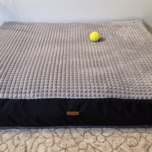 Víz, szőr és kaparásálló, megfordítható, lehúzható és mosható kutyafekhely, kutyaágy - Meska.hu