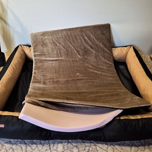 Víz, szőr és kaparásálló, lehúzható és mosható kutyafekhely, kutyaágy - otthon & életmód - kisállatoknak - kutyáknak - kutya fekhelyek, házak - Meska.hu