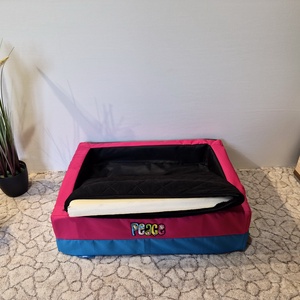 Lehúzható és mosható víz, szőr és kaparásálló kutyafekhely, kutyaágy - otthon & életmód - kisállatoknak - kutyáknak - kutya fekhelyek, házak - Meska.hu