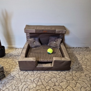 Memóriahabos, víz, szőr és kaparásálló, lehúzható és mosható kutyafekhely, kutyaágy, Otthon & Életmód, Kisállatoknak, Kutyáknak, Kutya fekhelyek, házak, , ORTOPÉD MEMÓRIAHABOS MATRACCAL!  

 Kényelmes, memóriahabos matraccal és egyedi tervezésű magasítot..., MESKA