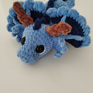 Horgolt kék sárkány  - Meska.hu