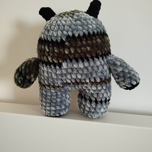 Horgolt szörnyike - játék & sport - plüssállat & játékfigura - szörnyike - Meska.hu