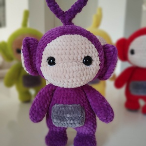 Horgolt Teletabi, Tinky Winky, Játék & Sport, Plüssállat & Játékfigura, Plüss mesefigurák, Horgolás, MESKA