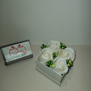 Szappanrózsa mini boxban - otthon & életmód - dekoráció - asztal és polc dekoráció - asztaldísz - Meska.hu