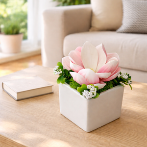 Élethű magnólia virág kerámia kaspóban, Otthon & Életmód, Dekoráció, Asztal és polc dekoráció, Asztaldísz, Virágkötés, MESKA