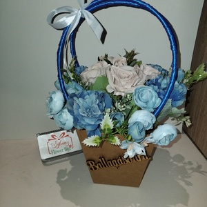 Ballagási virágtáska fiúknak, Otthon & Életmód, Dekoráció, Asztal és polc dekoráció, Asztaldísz, Virágkötés, MESKA