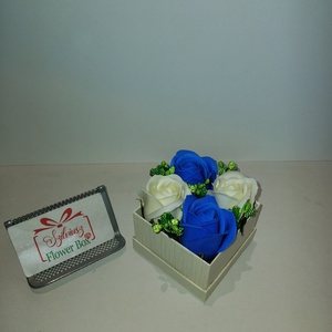 4db-os szappanrózsabox - Kék-Krém, Otthon & Életmód, Dekoráció, Asztal és polc dekoráció, Asztaldísz, Virágkötés, MESKA