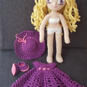 Szofi baba - horgolt, amigurumi baba - játékbaba - játék & sport - baba & babaház - öltöztethető baba - Meska.hu