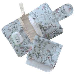 Pelenkatartó/pelenkázó neszeszer vízhatlan alátéttel, Táska & Tok, Pelenkatáska, Pelenkatartó tok, Varrás, MESKA