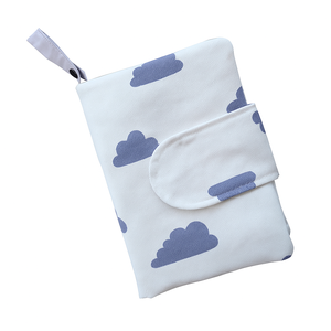 Pelenkázó neszeszer vízhatlan pelenkázó alátéttel - baba - mama - pelenkázó, babafürdető kellékek - pelenkázó neszeszer, pelenkatartó - Meska.hu