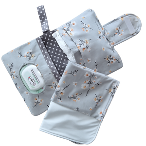 Pelenkázó neszeszer vízhatlan pelenkázó alátéttel, Baba - mama, Pelenkázó, babafürdető kellékek, Pelenkázó neszeszer, pelenkatartó, Varrás, MESKA