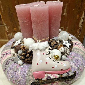 Adventi koszorú korcsolyával - karácsony - adventi díszek - adventi gyertyadíszek és koszorúdíszek - Meska.hu