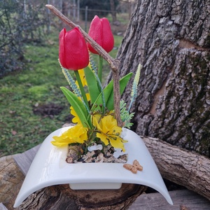 Tulipános tavasz - otthon & életmód - dekoráció - asztal és polc dekoráció - asztaldísz - Meska.hu