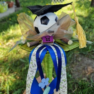 Focilabdás ballagási csokor, Otthon & Életmód, Dekoráció, Asztal és polc dekoráció, Dekorációs tál, tartó, , MESKA