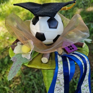 Focilabdás ballagási csokor - otthon & életmód - dekoráció - asztal és polc dekoráció - dekorációs tál, tartó - Meska.hu