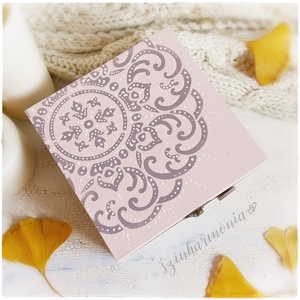 Ajándékdoboz szappanrózsákkal - Púder Mandala (emlékőrző, teás doboz, teafilter tartó, ékszertartó, emlék, keresztelő) - otthon & életmód - tárolás & rendszerezés - doboz - Meska.hu