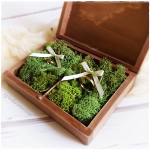 Barna gyűrűtartó doboz mohaággyal  - esküvő - kiegészítők - gyűrűtartó & gyűrűpárna - Meska.hu