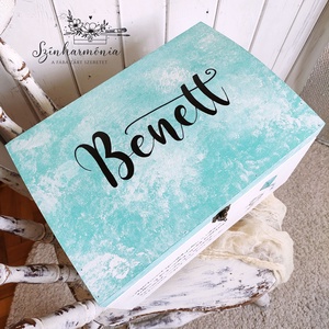 Emlékőrző faláda- Nyuszi sárkányrepülővel (névre szóló kincsesláda) - otthon & életmód - tárolás & rendszerezés - láda - Meska.hu