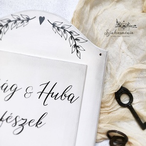 Fali kulcstartó tábla - Egyedi felirattal (fehér) - otthon & életmód - dekoráció - fali és függő dekoráció - fali kulcstartó - Meska.hu