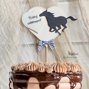 Térhatású tortabeszúró - Vágtázó ló, Otthon & Életmód, Konyhafelszerelés, tálalás, Sütés, főzés, Sütidísz, Papírművészet, Mindenmás, MESKA