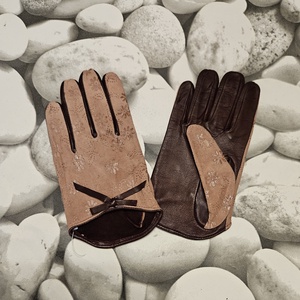 Rózsaszín-mintás autós - ruha & divat - sál, sapka, kendő - kesztyű - Meska.hu