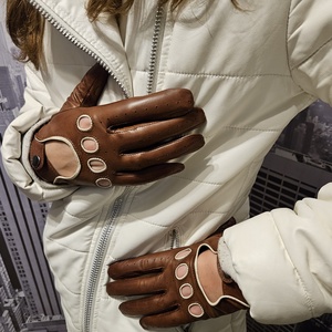 Konyak színű autós, Ruha & Divat, Sál, Sapka, Kendő, Kesztyű, Bőrművesség, Varrás, MESKA