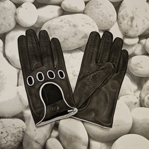 Sötét szürke autós - ruha & divat - sál, sapka, kendő - kesztyű - Meska.hu