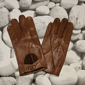 Konyak színű autós - ruha & divat - sál, sapka, kendő - kesztyű - Meska.hu