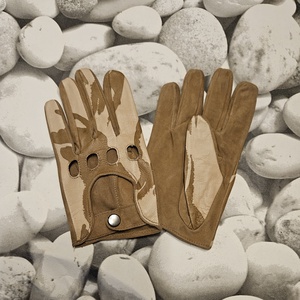 Kheki mintás autós - ruha & divat - sál, sapka, kendő - kesztyű - Meska.hu