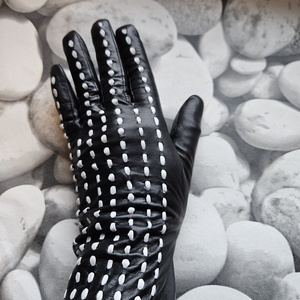 fekete, fűzött, Ruha & Divat, Sál, Sapka, Kendő, Kesztyű, Bőrművesség, Varrás, MESKA