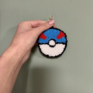 Pokémonos kulcstartó - great ball - táska & tok - kulcstartó & táskadísz - kulcstartó - Meska.hu